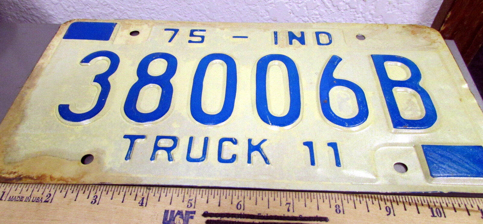 Indiana License Plate 1975 Truck Plate, 38006b, Blue On White Plate, Nice